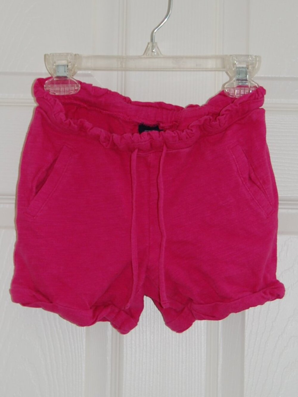 GAP Girls Size S (Age 6-7), Dark Fuchsia Pink Cuffed Shorts with Pockets